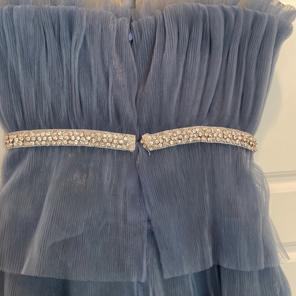 NWT MODERN DAY CINDERELLA STRAPLESS
TULLE DRESS - BLUE - Size XSmall - Picture 7 of 8